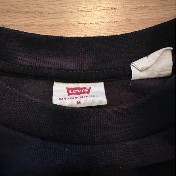 Levi's Tie Dye Cropped Sweatshirt Pullover Black - Picture 3 of 5